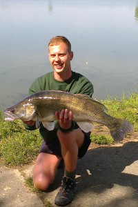 Zander, 83 cm, 7.5 kg, Teich Jaderny